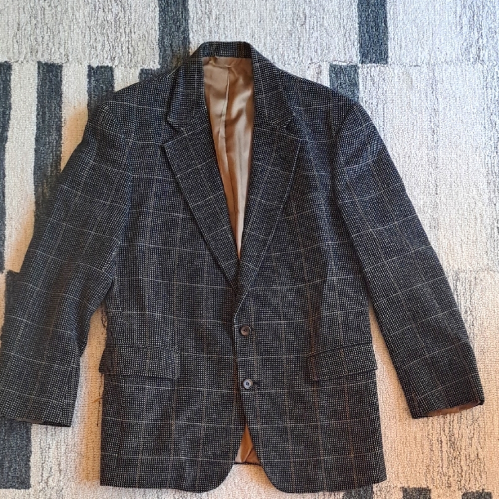 Men's Classic Wool Black and Gray Blazer, Even Picone